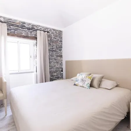 In Our Cozy And Wonderful Casa Da Rosinha أركو دا كالهيتا