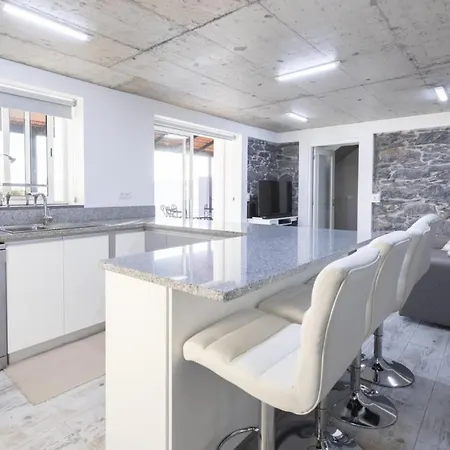 In Our Cozy And Wonderful Casa Da Rosinha בית נופש ארקו דה קלחטה