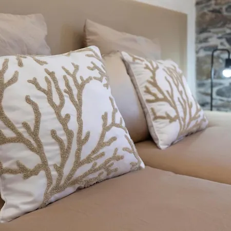 In Our Cozy And Wonderful Casa Da Rosinha