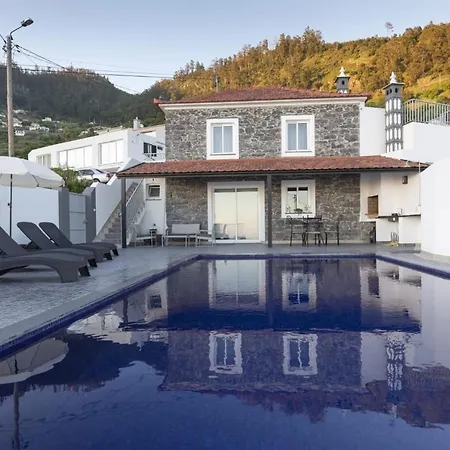 בית נופש Rosinhas House *