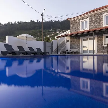 In Our Cozy And Wonderful Casa Da Rosinha Holiday home *