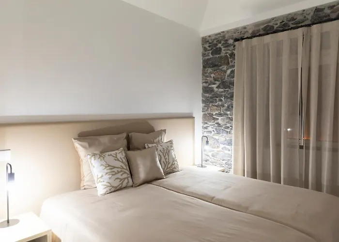 In Our Cozy And Wonderful Casa Da Rosinha Arco da Calheta (Madeira)