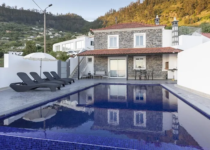 In Our Cozy And Wonderful Casa Da Rosinha Tatil Evi